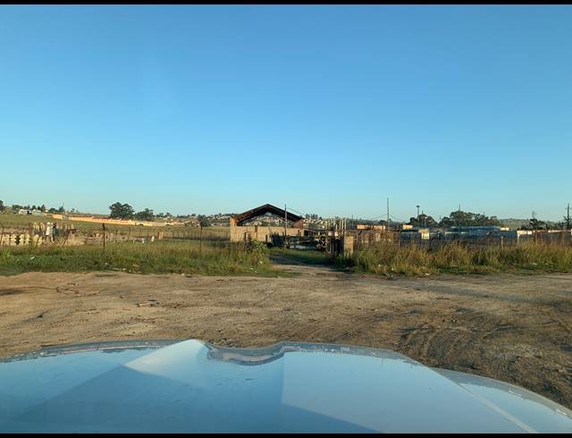 5.70HA VACANT LAND FOR SALE IN NCAMBEDLANA